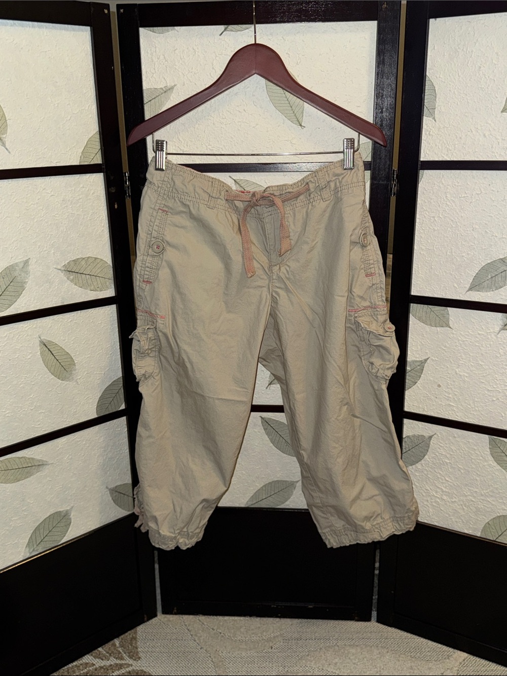 Junior Khaki Cargo Capris